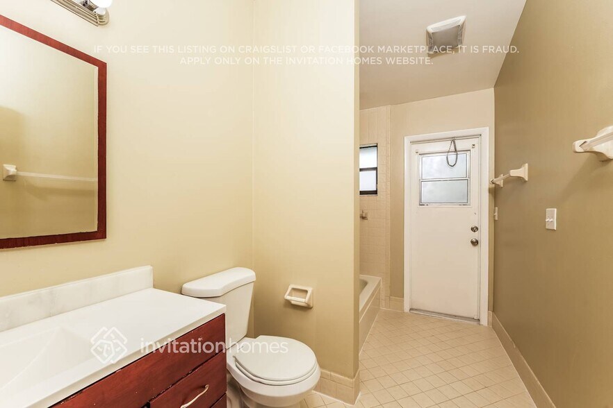 Building Photo - 7195 NW 5th Ave