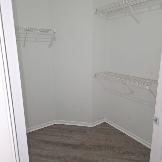 Building Photo - Windsor at Sabal Walk 2/1