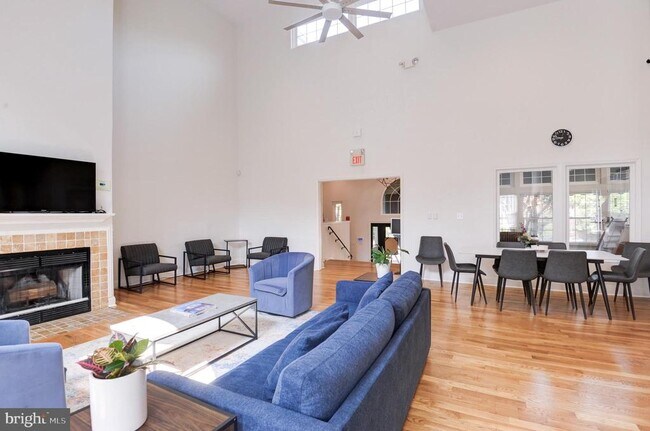 Building Photo - 3313 Wyndham Cir