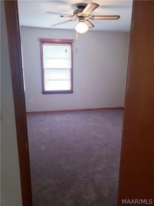 Building Photo - 289 Norris Rd