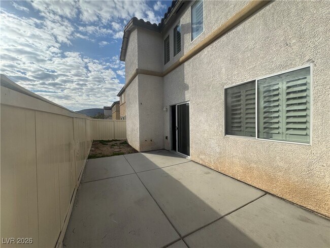 Building Photo - 9983 Alder Springs Ct