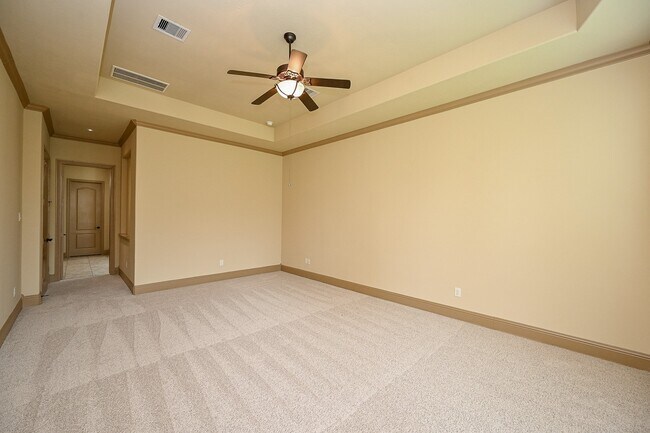 Building Photo - 5327 Sloan Falls Ct