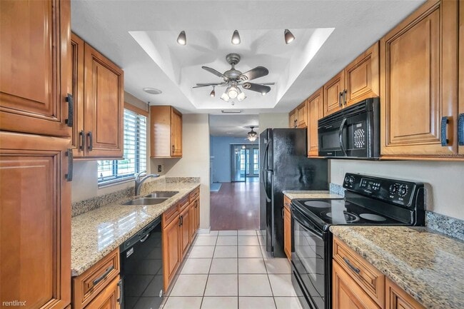 Building Photo - 2 br, 2 bath House - 7360 R Ulmerton Road