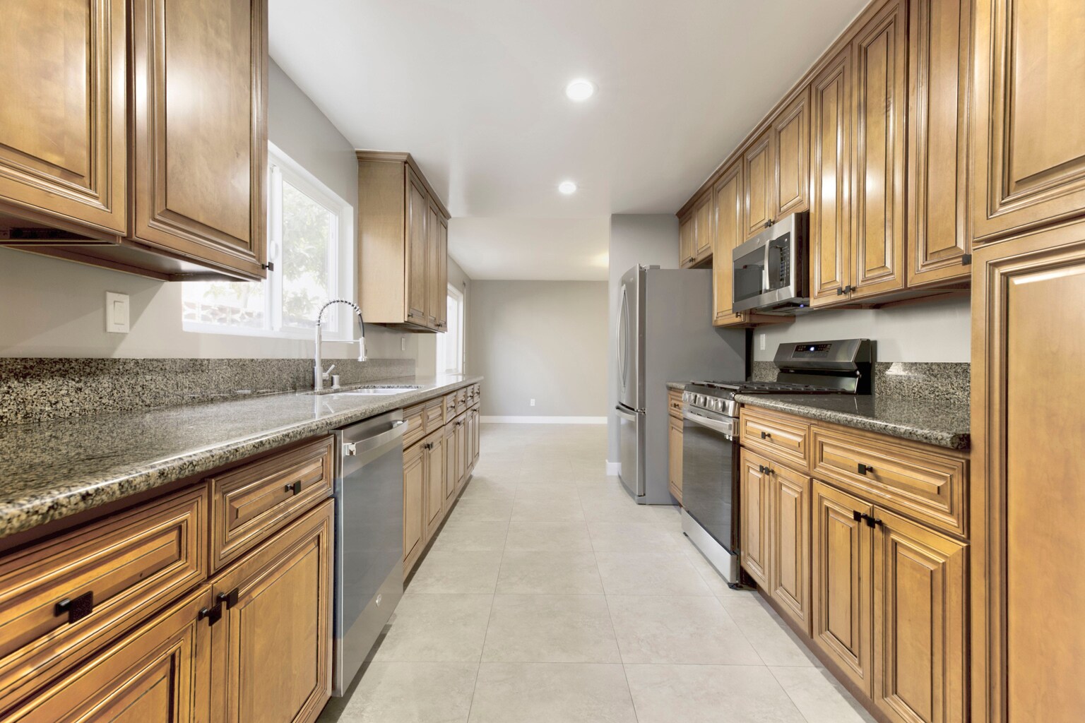 Building Photo - 20625 Lemarsh St