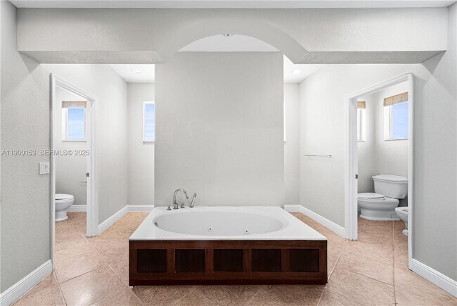 Building Photo - 2080 SW 152nd Pl