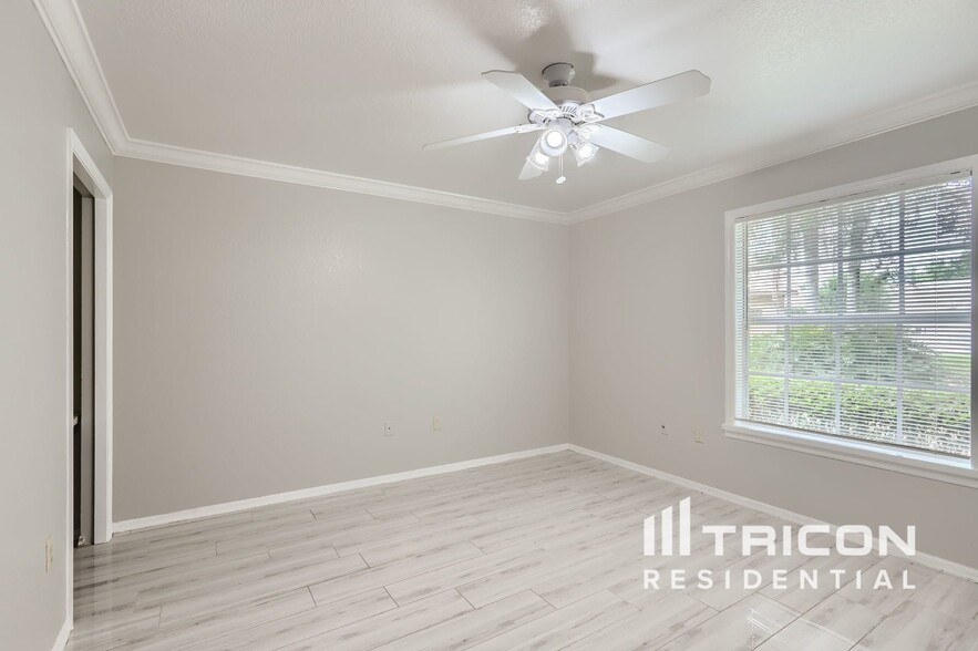 Building Photo - 5665 Olde Kings Ct