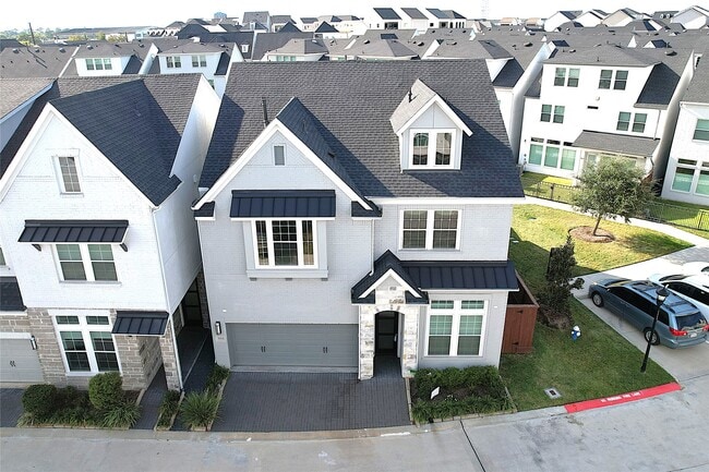 Building Photo - 3113 Somerset Levens Ln