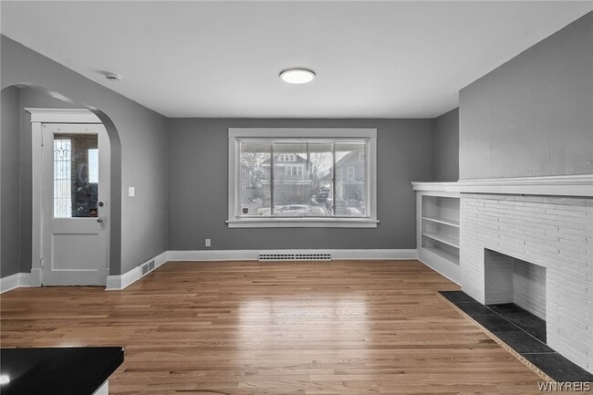 Building Photo - 49 Virgil Ave