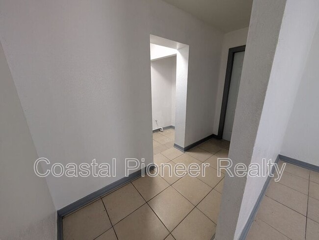 Building Photo - 3721 N Whittier St