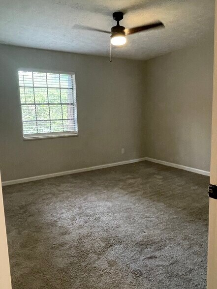 Building Photo - 6434 Woodstone Ter