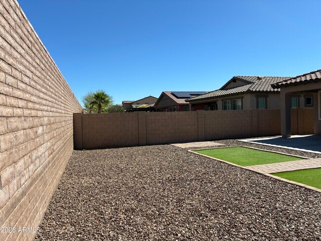 Building Photo - 12764 W Caraveo Pl