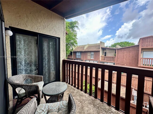 Building Photo - 7034 SW 114th Pl