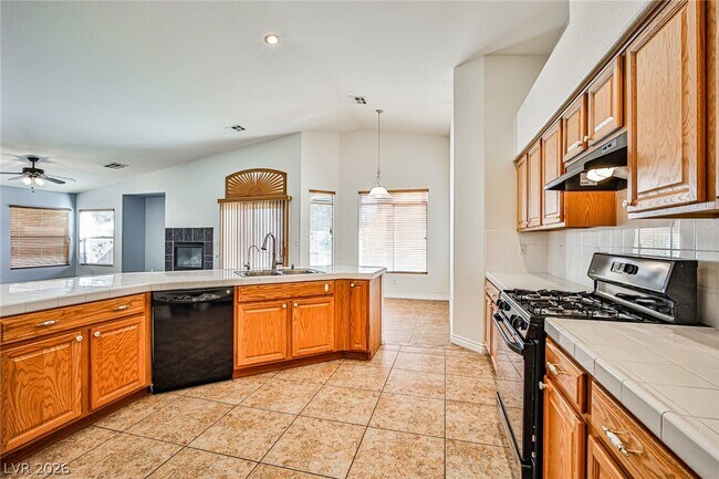 Building Photo - 4514 Patriot Cannon St