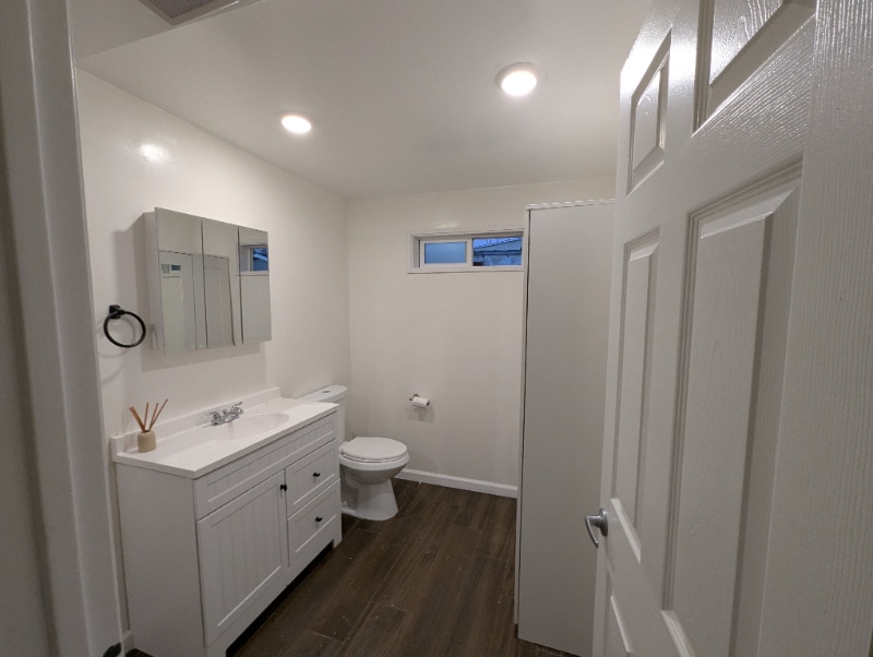 Building Photo - 7500 Yarmouth Ave