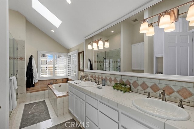 Building Photo - 336 10th St