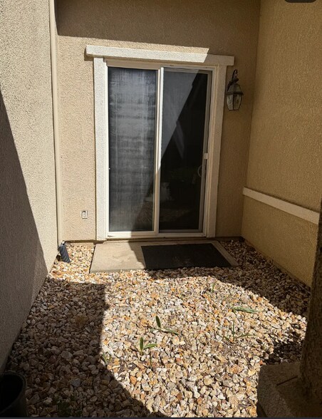 Building Photo - 5321 Matina Dr