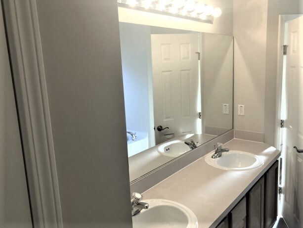 Building Photo - 3962 Pebble Brooke Circle