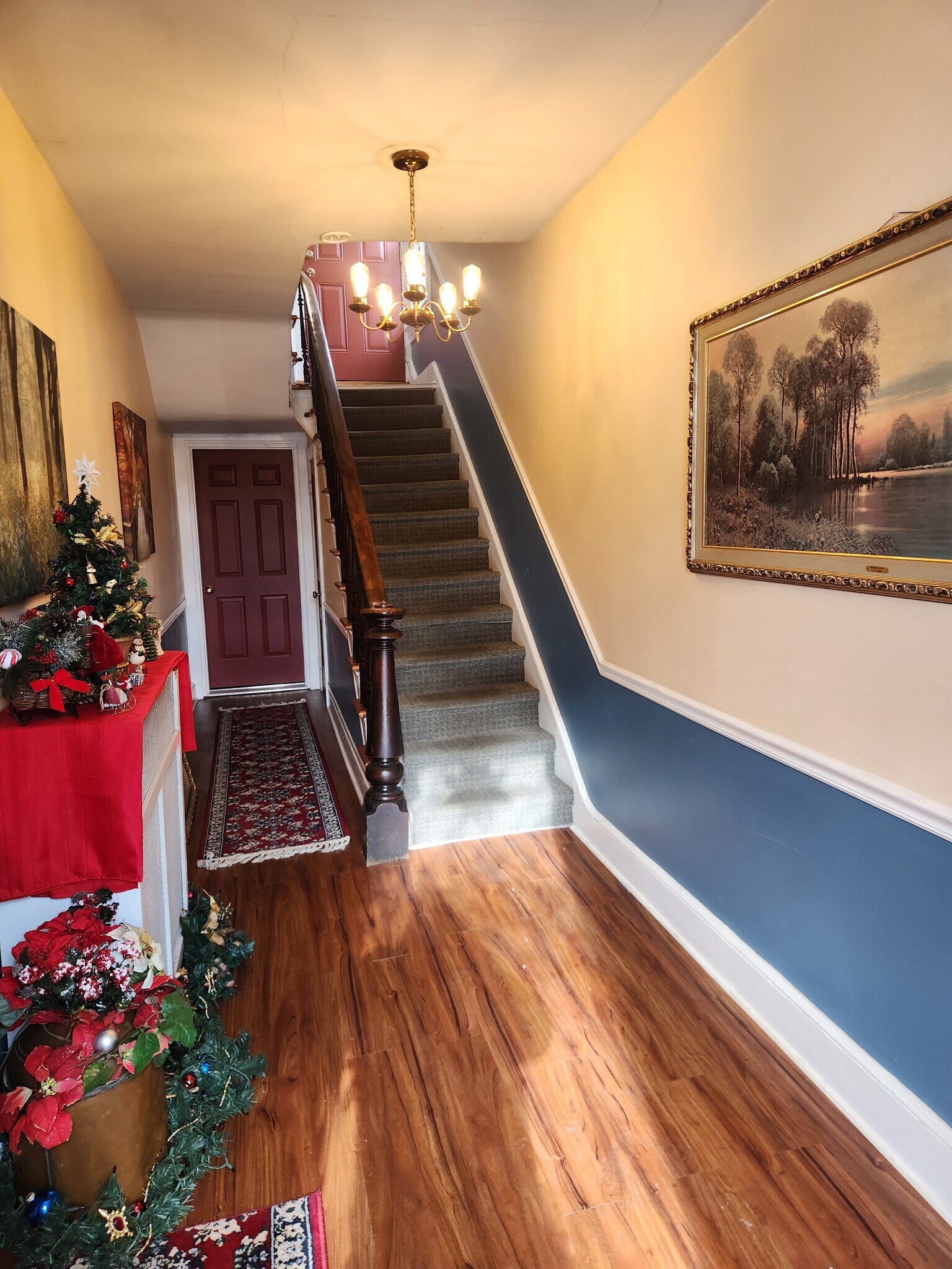 Building Photo - 245 E Church St