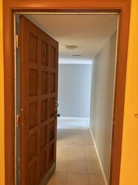 Building Photo - 3913 Mission Dr