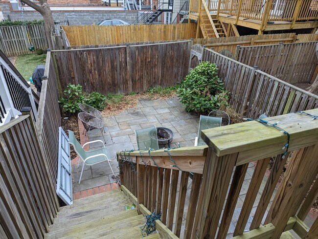 Building Photo - 228 F St NE