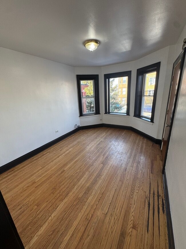 Building Photo - 4251 W Haddon Ave