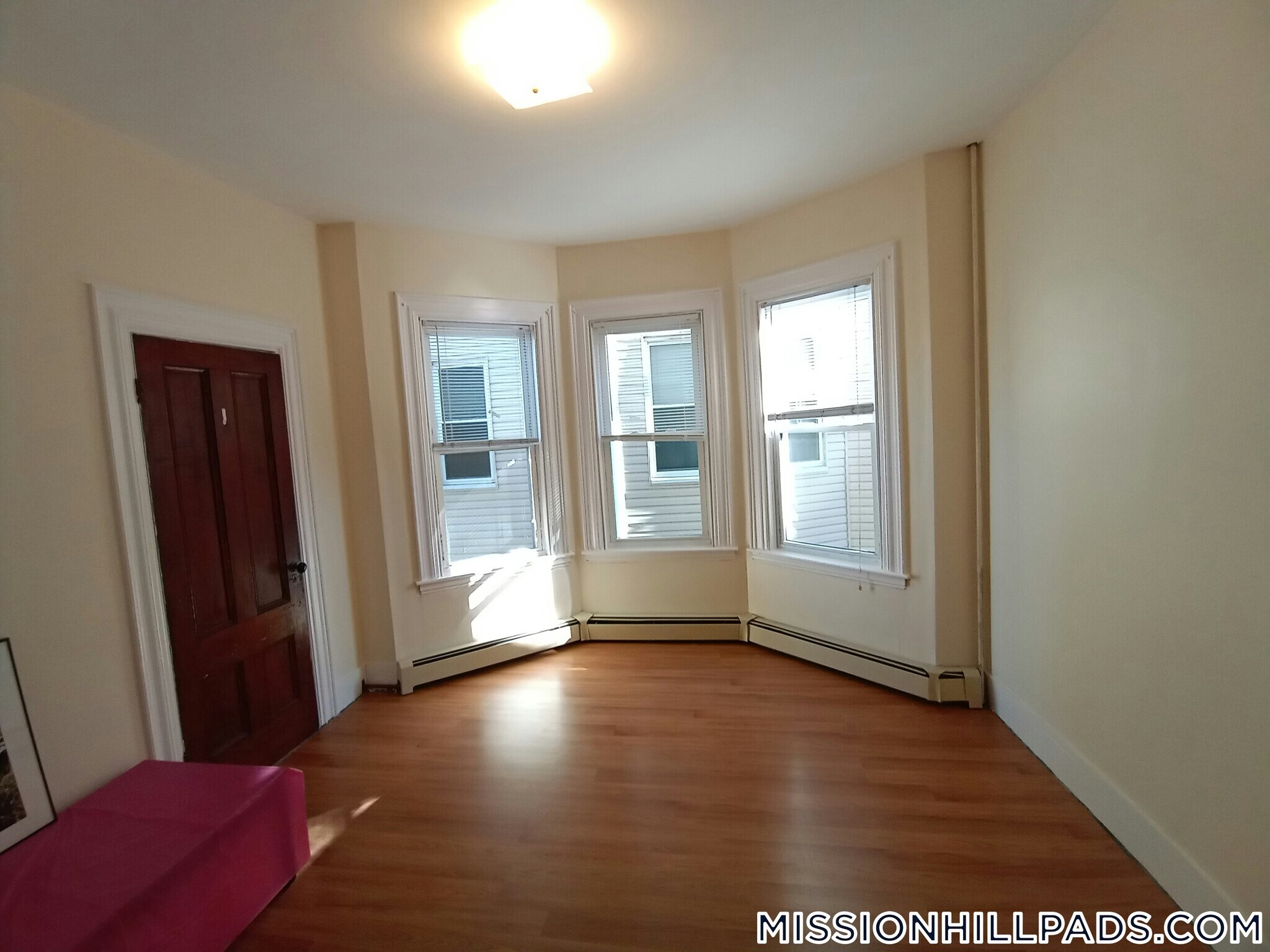 Building Photo - 103 Calumet St