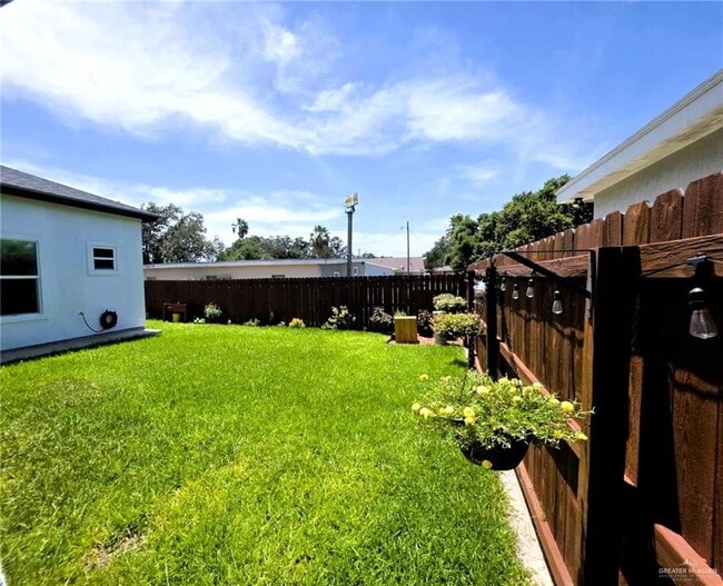 Building Photo - 2909 N 36th St