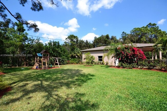 Building Photo - 17569 89th Pl N