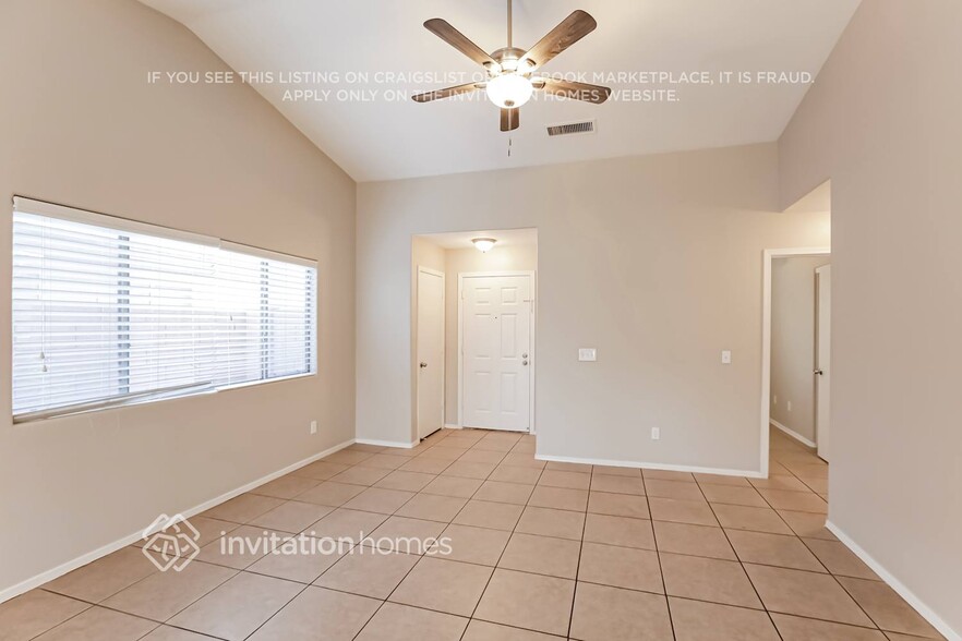 Building Photo - 10763 W Rio Vista Ln