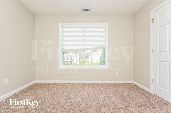 Building Photo - 7614 Crestwicke Crossing Dr