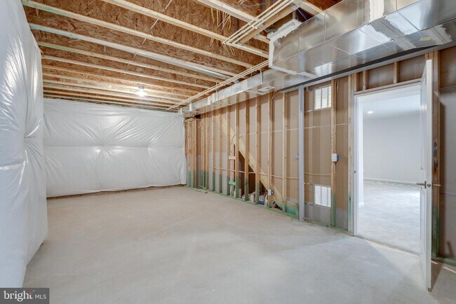 Building Photo - 41256 Lenah Point Dr