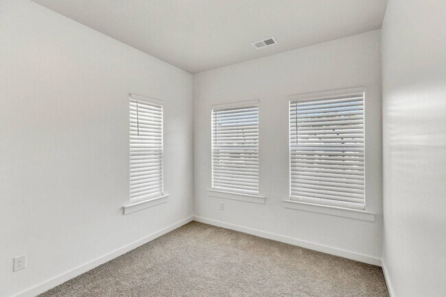 Building Photo - Brighton Square at Nexton