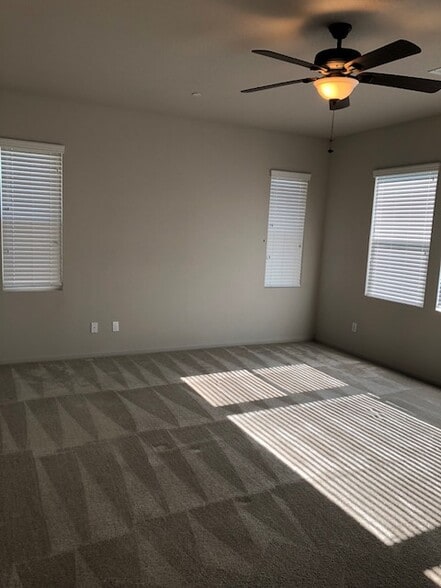 master bedroom - 30426 Cowboy Ln