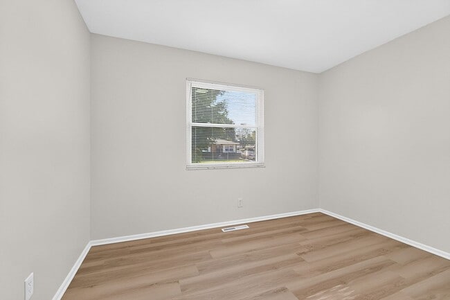 Building Photo - 1811 Stetson Rd