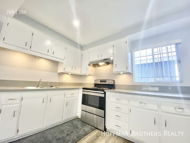 Building Photo - 11502 Eucalyptus Ave