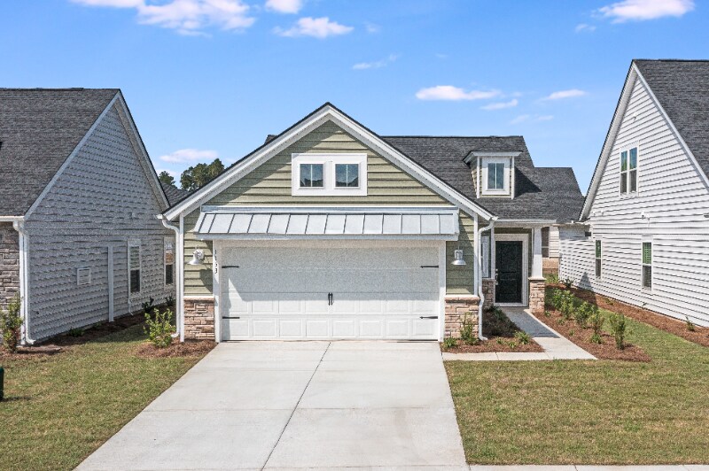 Building Photo - 1153 Glorious Wy