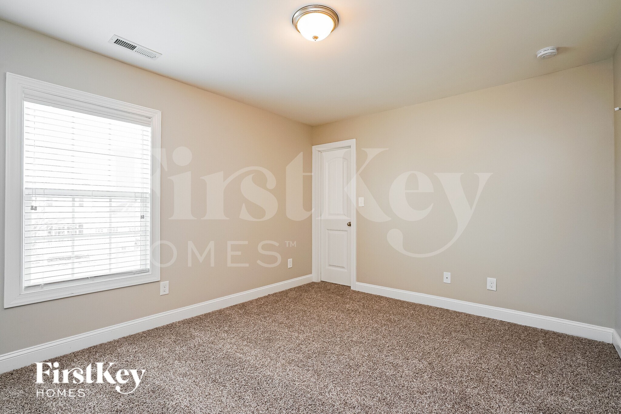 Building Photo - 1225 Old Bramble Ln