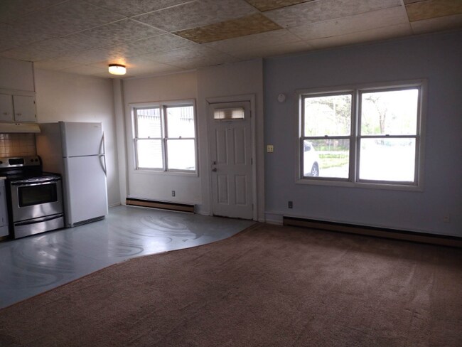 Building Photo - 51 S Salem-Warren Rd
