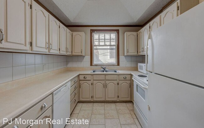 Building Photo - 4 br, 2 bath House - 517 S 38th Avenue
