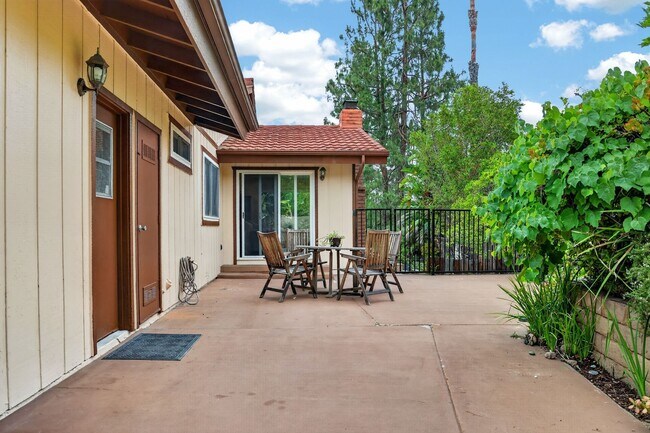 Building Photo - 13660 Acorn Patch Ln
