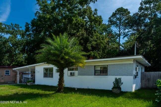 Building Photo - 777 La Marche Dr