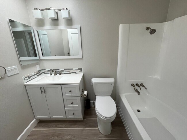 Building Photo - Remodeled, 2BD/2BA Duplex w/ Sunset Views: Fenced Yard, Garage, Steps to Beach & Downtown Encinitas