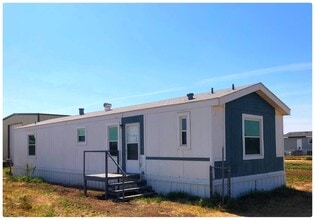Building Photo - REMODELED 2 BEDROOM 2 BATH MANUFACTURED HOME IN BUSHLAND ISD