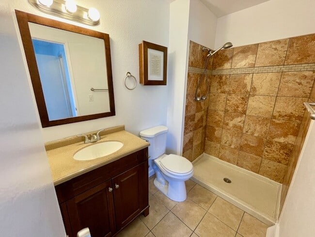 Building Photo - Thornton 2-Story Townhome