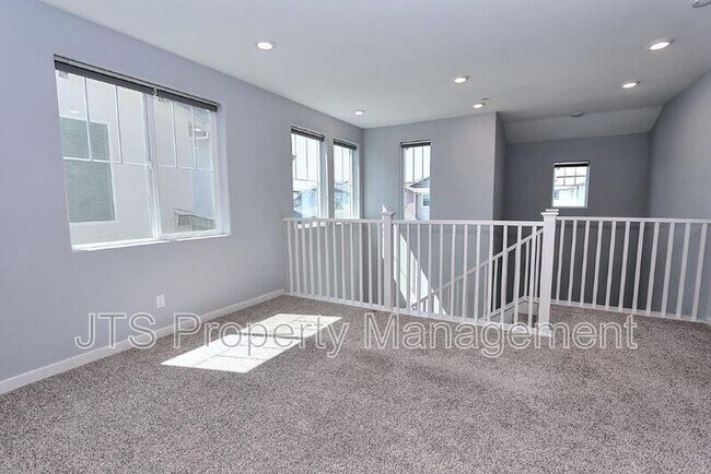 Building Photo - 2683 Alcove Way