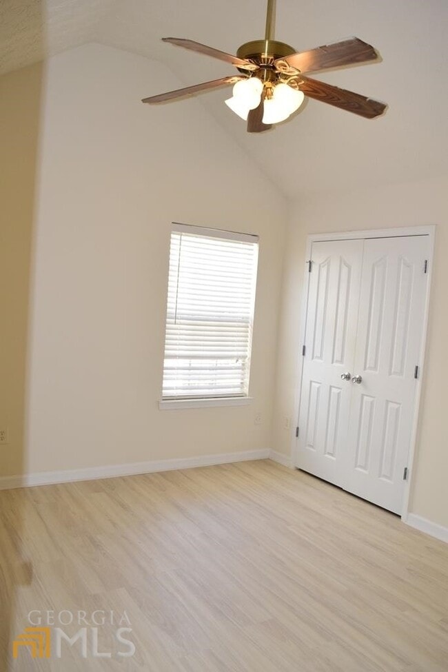 Building Photo - 43 Churchill Park Dr