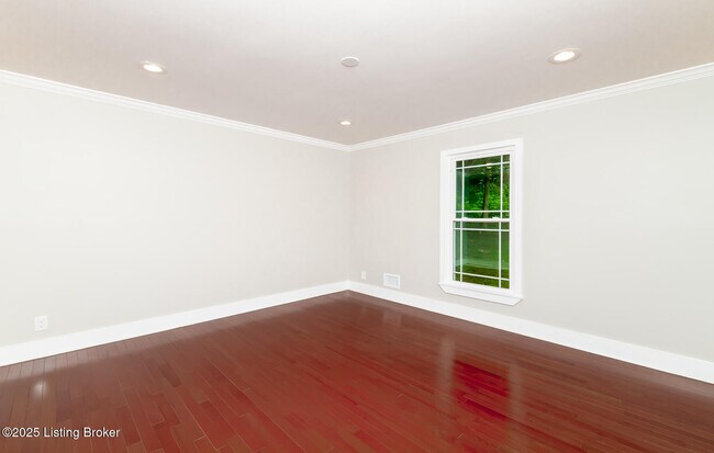 Building Photo - 7110 Fox Harbor Rd