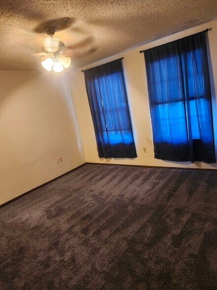 Master Bedroom with half bath - 3030 Congress Blvd