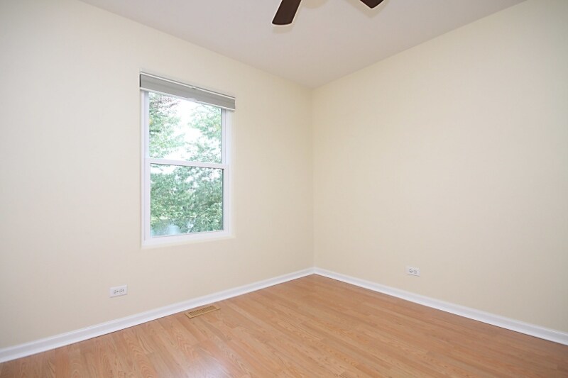 Building Photo - 3916 Granite Ct