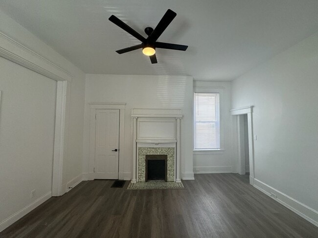 Building Photo - 7 Bed/3 Bath Mins. from UC Campus $775/pp ...